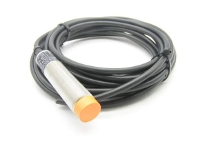 Senzor proximitate IG5404