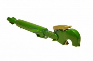 Conector central pentru tractor John Deere