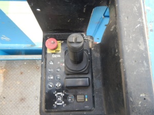 Platformă Foarfecă Diesel 4x4 Genie GS2669RT – 9.9m, Model B35172, 2011 - Img 2
