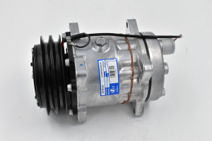Compresor de clima tractor 04437339, 04437339/10, 060506146, 4437339, 443733910, 4709, 60506146, 84018078, 84056429, 8964678, 89831429, 9831429, V37104800, B105543 - Img 1