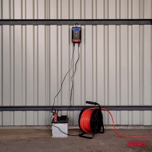 Încărcător baterie digital 12V/24V 8A AMIO PRO HOOK – Redresor baterii AGM, GEL, STD și LiFePO4 - Img 8