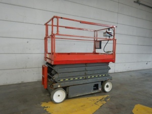 Platforma foarfeca electrica 10m Skyjack SJ4626 - 2015 - Img 6