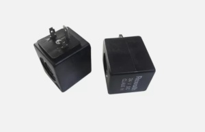 Solenoid 24V 13x38.6x36mm R901083065 - Img 2