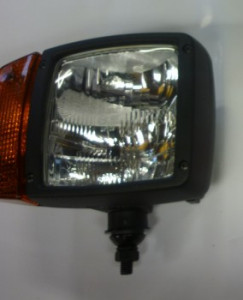 Lumina fata pentru incarcator telescopic Manitou