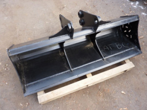 Cupa taluzare pentru buldoexcavator Caterpillar Cat 428 - 1.5m