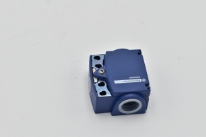 Intrerupator sfarsit de cursa TELEMECANIQUE ZCT21G11 - Img 4
