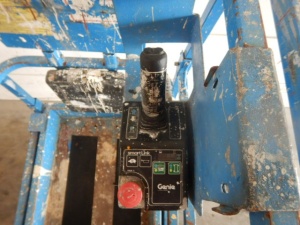 Nacela foarfeca electrica 6.6m Genie GS1532 - B36705 2014 - Img 2