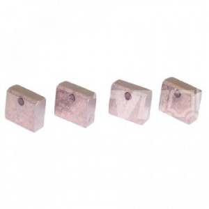 Set 4 carbuni fara fir 7x19x16.5mm