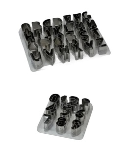 Set decupatoare litere și cifre din inox – biscuiți, torturi