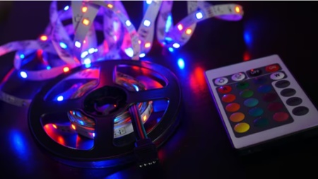 SMART LED TRAKA Tuya Smart WiFi 5 meters 300 lights
