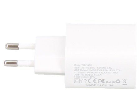 E-GREEN Superbrzi strujni punjač sa USB3.0 i USB 3.1 tipC ulazom 5V/3A 20W
