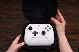 Hard Case za gamepad 8BitDo 175x120x125mm sa otvorom za punjenje Black - Img 4
