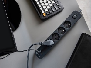 TRACER Produzni kabl 1.5m 4 uticnice sa USB I Type-C konektorom PD 20W sa prenaponskom zastitom i prekidacem grafit TRALIS47026 - Img 3