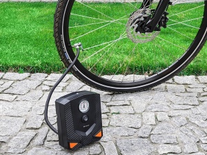 TRACER Prenosni kompresor vazdusna pumpa 12V 3m kabl RES-03ML - Img 4