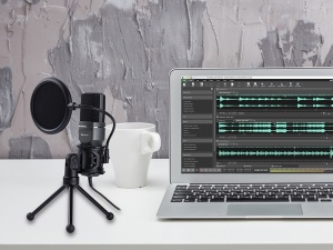 TRACER Stoni studijski mikrofon sa tripodom-stalkom USB Screamer - Img 3