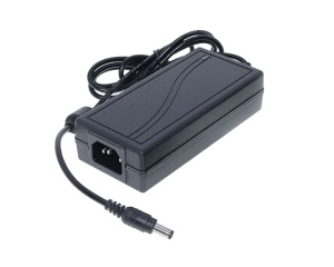 MAXPRO LINE Napajanje plasticno 12V 3A STAR