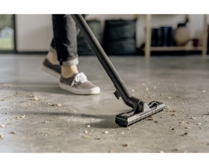 KARCHER WD 2 PLUS (V-12/4/18) Usisivač za suvo i mokro usisavanje