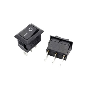 Prekidač crni kockasti 8x13mm 2pola/3pina