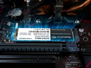 TeamGroup M.2 2280 512GB MS30 NGFF SSD SATA3 530/430MB/s TM8PS7512G0C101 - Img 1