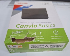TOSHIBA Canvio Basics 1TB 2.5 inča crni eksterni hard disk HDTB510EK3AA outlet