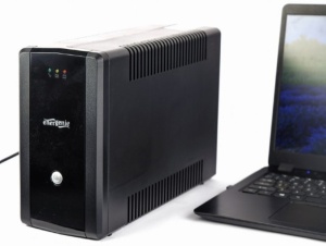 EG-UPS-H1500 Gembird UPS sa stabilizatorom 1500VA 900W LCD 4xSchkuo - Img 3