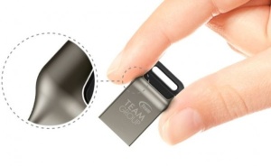 TeamGroup 64GB C162 USB Flash memorija 3.2 BLACK/SILVER TC162364GB01 - Img 3