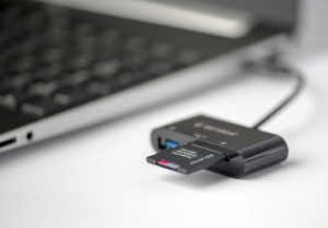 UHB-CR3-02 Gembird USB Type-C SDXC citac kartica za mobilne telefone i tablete