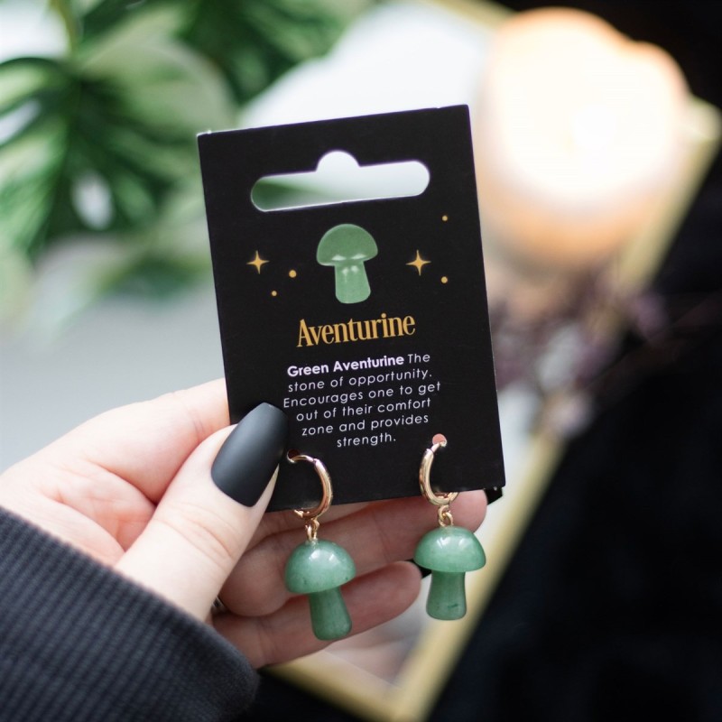 Cerceii charm – bijuterii care spun povestea ta, un simbol la fiecare ureche