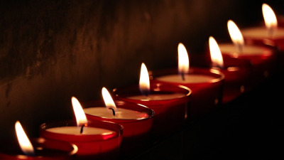 Lumanari pentru ritualuri lunare: Cum sa te conectezi cu energia lunii