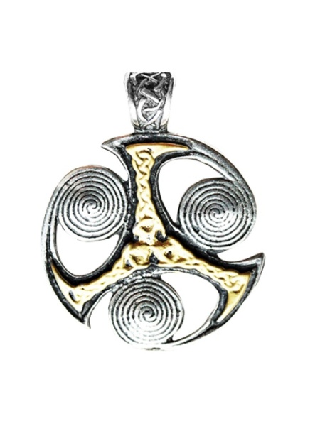 Pandantiv cu lantisor, Luminile Nordului - Triskelion, placat cu argint
