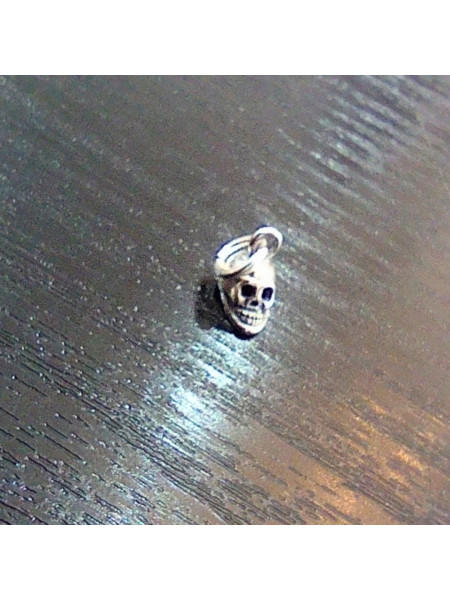 Charm argint pentru bratara Craniul norocos 1 cm