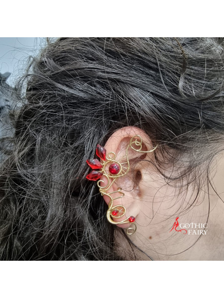 Cercel pe ureche lucrat manual Red Crystals