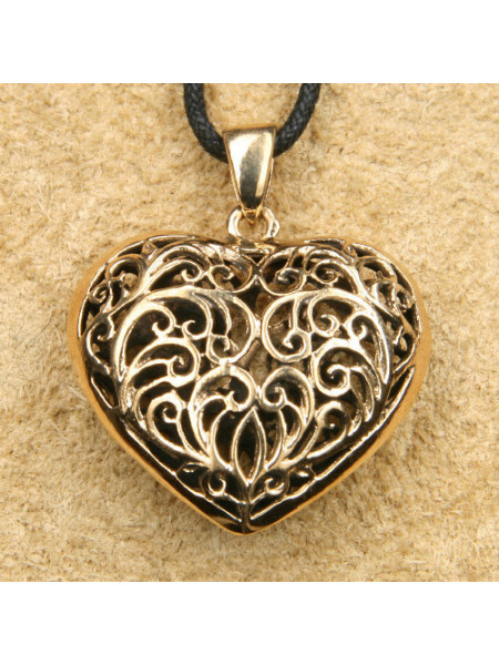 Pandantiv bronz Inima celtica