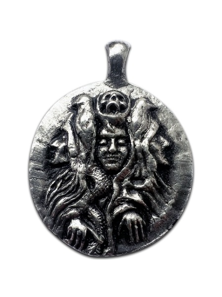 Pandantiv cu lantisor Freya – Talisman pentru Iubire, 2.5cm