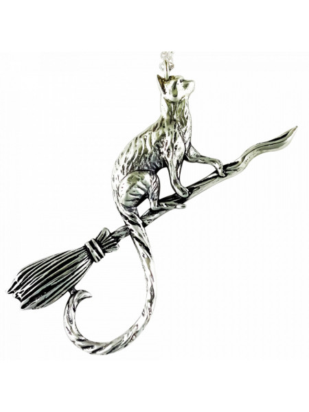 Pandantiv cu lantisor Witches Familiars - Pisicuta pe Matura, placat cu argint, talisman pentru independenta, 6 cm