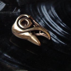 Bijuterie pentru barba/par bronz Cap de corb 2x0.6 cm - Img 2