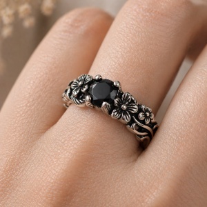 Inel argint 925 cu onix negru si flori – inel elegant vintage dama Flori Negre - Img 3