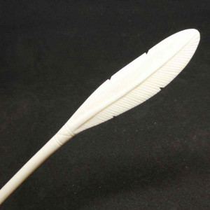 Accesoriu pentru par sculptat manual din os Pana 22cm
