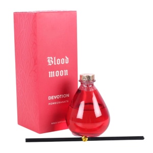 Odorizant de camera cu betisoare pentru o atmosfera relaxanta Blood Moon - Rodie