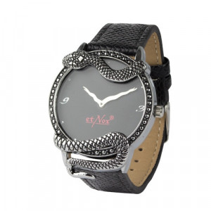 Ceas de mana Et Nox, din inox si piele, de culoare argintiu cu negru si model cu sarpe incolacit pe cadranul ceasului ce are diametrul de 3,6 cm.