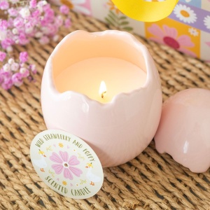 Lumanare in forma de ou cu parfum de capsuni salbatice si mac - Daisy & Duck