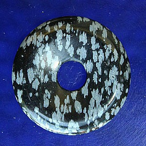 Pandantiv disc piatra semipretioasa Obsidian- Fulg de nea, 3 cm - Img 1