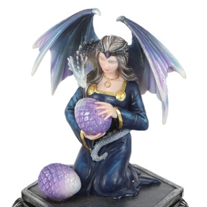 Cutie bijuterii design Anne Stokes - Dragon Friendship Spring Box - Img 2