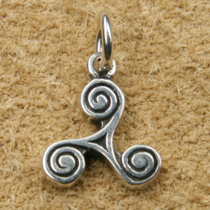 Pandantiv argint Triskelion 1.9cm - Img 2