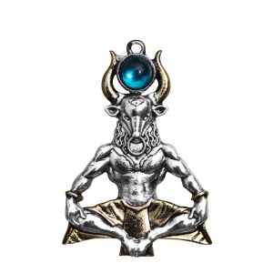 Pandantiv cu lantisor Minotaur, cristal sintetic albastru, talisman pentru liniste sufleteasca, 4.5 cm