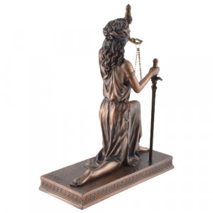 Statueta justitiei, bronz si rasina, zeita Themis 17 cm - Img 2