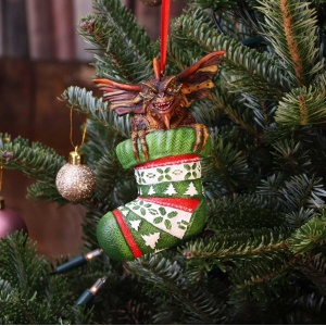 Decoratiune cu agatatoare Gremlins - Mohawk In Ciorap 12 cm - Img 1