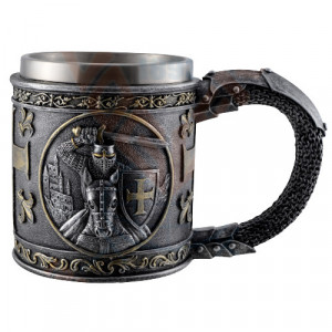 Halba medievala Cavaler Cruciat pe cal 16 cm, capacitate 350 ml