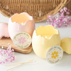 Lumanare in forma de ou cu parfum de capsuni salbatice si mac - Daisy & Duck - Img 5
