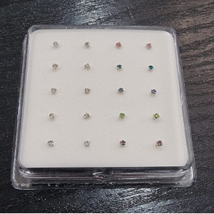 O bucata cercel piercing pentru nas din argint cu zirconiu 1,2 mm